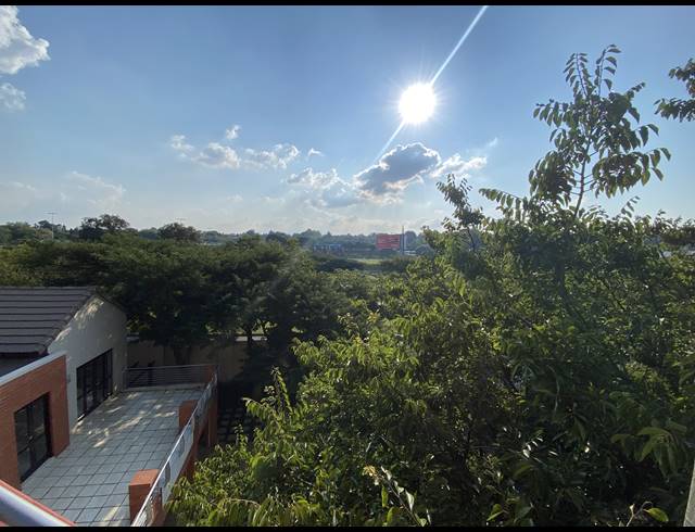 1 BEDROOM APARTMENT TO LET IN BRYANSTON